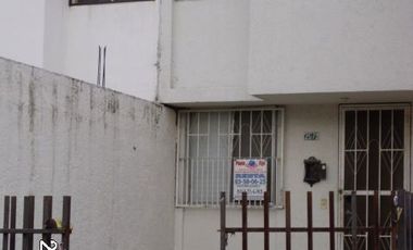 Venta casa Duplex 2 recamaras Ancón del Huajuco Monterrey N.L.