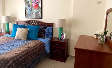 Via la Costa, Renta Linda Casa 3 dormitorios SIN MUEBLES