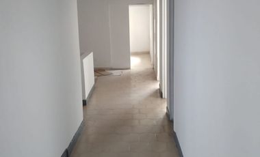 VENDO CASA DE DOS PLANTAS EN EL BARRIO SAN VICENTE NORTE, CALI, VALLE