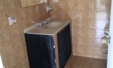 VENDO CASA DE DOS PLANTAS EN EL BARRIO SAN VICENTE NORTE, CALI, VALLE