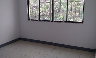 VENDO CASA DE DOS PLANTAS EN EL BARRIO SAN VICENTE NORTE, CALI, VALLE