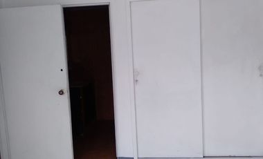 VENDO CASA DE DOS PLANTAS EN EL BARRIO SAN VICENTE NORTE, CALI, VALLE