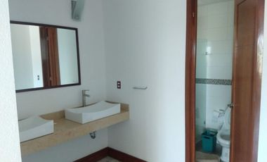 EXCELENTE CASA EN VENTA 