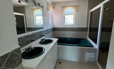 EN VENTA VILLA EN ACAPULCO DIAMANTE DESARROLLO VILAS PLAYA DIAMANTE MUY CERCA DE LA PLAYA