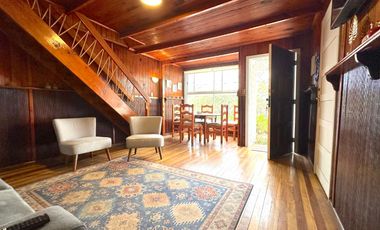 Casa en Venta en Algarrobo con Piscina y Gran Terreno