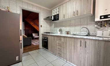 Casa en Venta en Algarrobo con Piscina y Gran Terreno