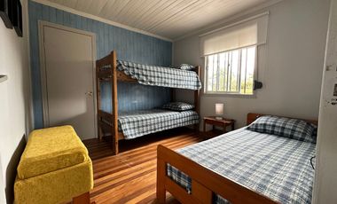 Casa en Venta en Algarrobo con Piscina y Gran Terreno