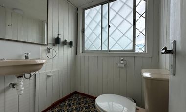 Casa en Venta en Algarrobo con Piscina y Gran Terreno