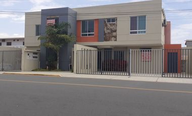 **En Venta Departamento 2 dormitorios Planta baja con Garaje y Piscina Salinas Ecuador**