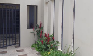 **En Venta Departamento 2 dormitorios Planta baja con Garaje y Piscina Salinas Ecuador**