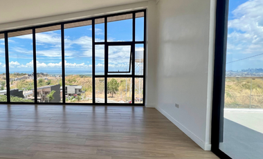 For Sale: Corner House with wide view of Laguna de Bay at Monteverde Royale Executive Village, Taytay, Rizal