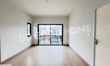 Twin house, Britannia Village, Kookot Station, Pathum Thani, near BTS Kookot