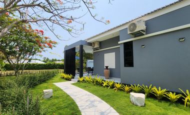 Seaside pool villa for sale! 3 bed 2 bath Salt pool, fully furnished, Ready to move in.  Price 6,600,000 baht