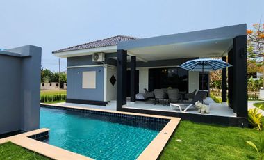 Seaside pool villa for sale! 3 bed 2 bath Salt pool, fully furnished, Ready to move in.  Price 6,600,000 baht
