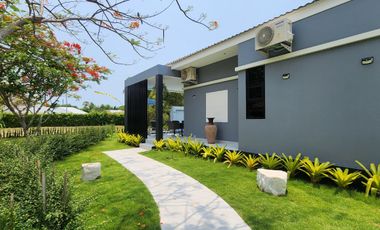 Seaside pool villa for sale! 3 bed 2 bath Salt pool, fully furnished, Ready to move in.  Price 6,600,000 baht