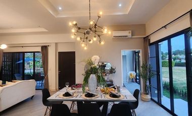 Seaside pool villa for sale! 3 bed 2 bath Salt pool, fully furnished, Ready to move in.  Price 6,600,000 baht