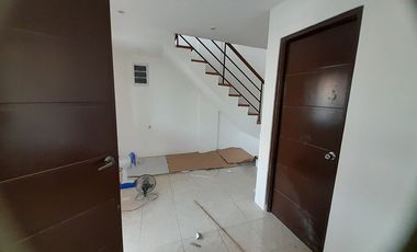 Lipat Agad with Low Cashout Promo in Jubilation Penthouse for Sale in Biñan, Laguna