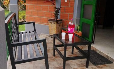 Casa campestre en venta, Santagueda, Palestina.