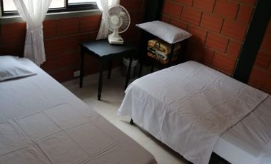 Casa campestre en venta, Santagueda, Palestina.