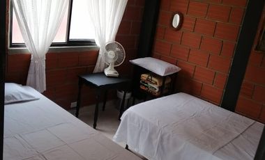 Casa campestre en venta, Santagueda, Palestina.