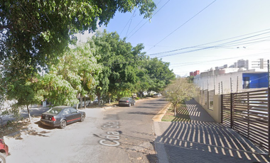 ¡Atención Inversionistas! ¡Excelente Casa oportunidad en San Pedro Tlaquepaque!