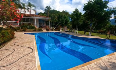 TE ALQUILO FINCA VILLA CECI LLAMANOS AL3022345284 OFRECEMOS UN AMBIENTE PRIVADO