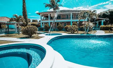 TE ALQUILO FINCA VILLA CONCHITA EN COPACABANA LLAMANOS AL3024173642 TE ESPERAMOS EN NUESTRAS INSTALACIONES.