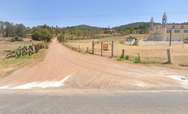 SE VENDE TERRENO RUSTICO CON CONSTRUCCION