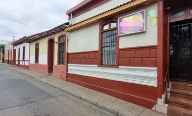 Se Vende Hostal en Centro de la Serena.