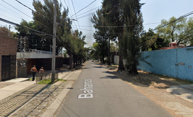 GRAN CASA EN REMATE