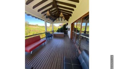 Venta de casa finca en El Carmen de Viboral vereda Quirama