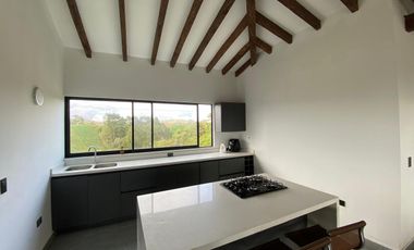 Venta de casa campestre en Marinilla vereda Las Mercedes