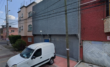 CASA EN VENTAS, COL. MÁRTIRES DE RIO BLANCO, GUSTAVO A. MADERO, CDMX