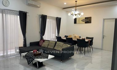 For Sale : Nice 2-Storey House Ready to Occupy Furnished SHM in Kota Wisata Cibubur Lt.187 m2 Lb.300 m2 P3.113.09.24 Pr hj