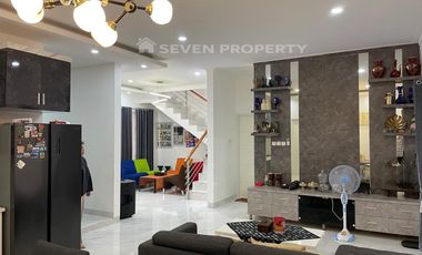 For Sale : Nice 2-Storey House Ready to Occupy Furnished SHM in Kota Wisata Cibubur Lt.187 m2 Lb.300 m2 P3.113.09.24 Pr hj