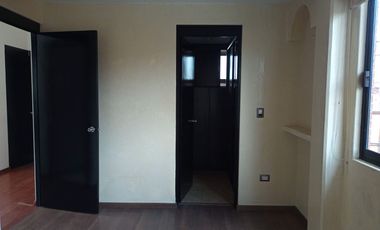 CASA EN VENTA EN CONDOMINIO DE POCAS CASAS CERCA ZONA HOSPITALES TOLUCA