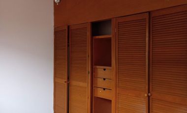 CASA EN VENTA EN CONDOMINIO DE POCAS CASAS CERCA ZONA HOSPITALES TOLUCA