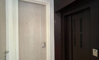 House for sale Parc Priva with lift on land: 87.8 sq.w., usable area 462 sq.m., 5 bedrooms, 5 bathrooms, tastefully decorated and imported furniture b