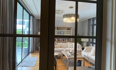 House for sale Parc Priva with lift on land: 87.8 sq.w., usable area 462 sq.m., 5 bedrooms, 5 bathrooms, tastefully decorated and imported furniture b
