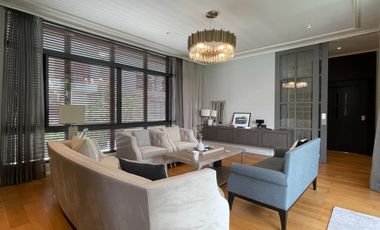 House for sale Parc Priva with lift on land: 87.8 sq.w., usable area 462 sq.m., 5 bedrooms, 5 bathrooms, tastefully decorated and imported furniture b