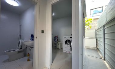 House for sale Parc Priva with lift on land: 87.8 sq.w., usable area 462 sq.m., 5 bedrooms, 5 bathrooms, tastefully decorated and imported furniture b