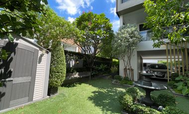 House for sale Parc Priva with lift on land: 87.8 sq.w., usable area 462 sq.m., 5 bedrooms, 5 bathrooms, tastefully decorated and imported furniture b