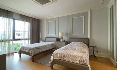 House for sale Parc Priva with lift on land: 87.8 sq.w., usable area 462 sq.m., 5 bedrooms, 5 bathrooms, tastefully decorated and imported furniture b