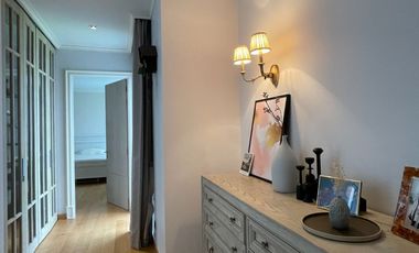 House for sale Parc Priva with lift on land: 87.8 sq.w., usable area 462 sq.m., 5 bedrooms, 5 bathrooms, tastefully decorated and imported furniture b