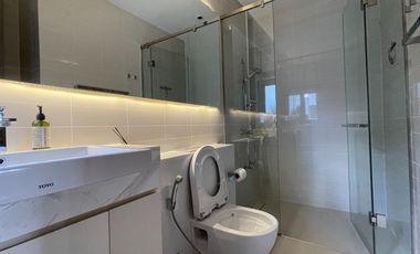 House for sale Parc Priva with lift on land: 87.8 sq.w., usable area 462 sq.m., 5 bedrooms, 5 bathrooms, tastefully decorated and imported furniture b