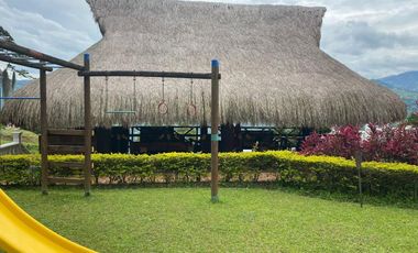 Alquilo Finca de Recreo en Girardota: PRECIO DÍA
