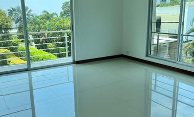 PANCE ARRIENDO AMPLIA CASA CONDOMINIO