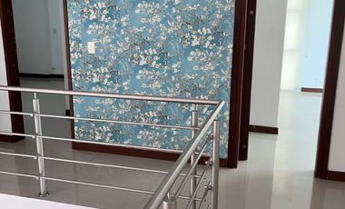 PANCE ARRIENDO AMPLIA CASA CONDOMINIO