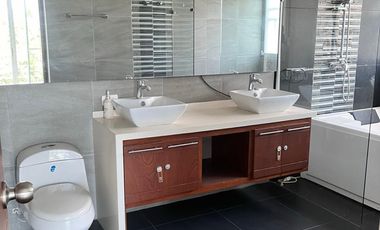 PANCE ARRIENDO AMPLIA CASA CONDOMINIO