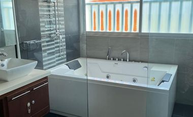 PANCE ARRIENDO AMPLIA CASA CONDOMINIO